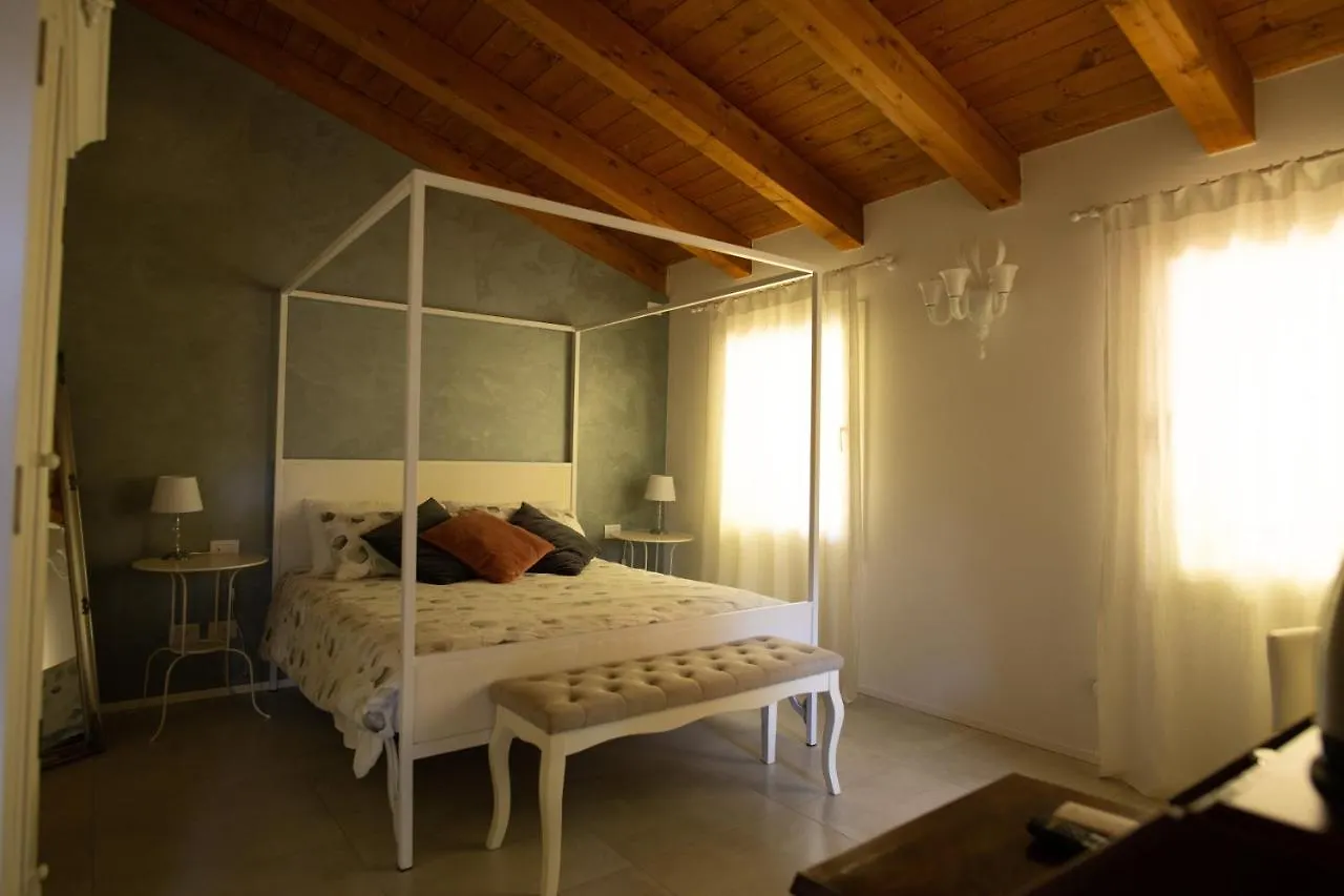 Ca' Ottantanove Villa Mestre Italy